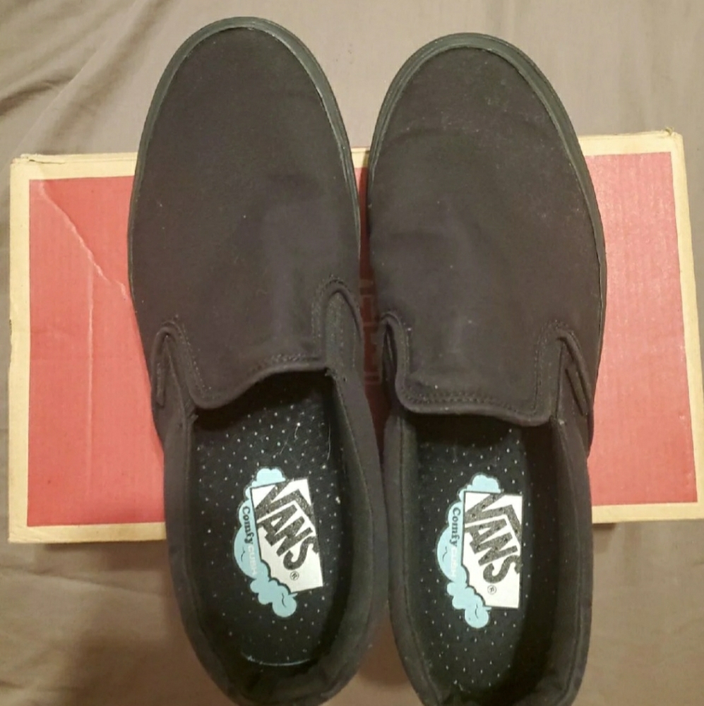 Vans Comfycush Slip-On Black